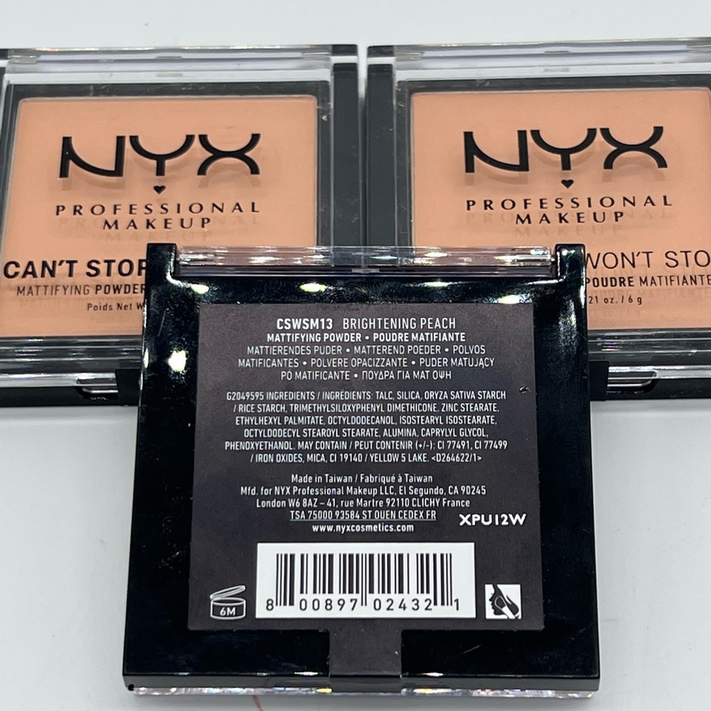 NYX Can’t Stop Won’t Stop Mattifying Powder Peach - Picture 2 of 2
